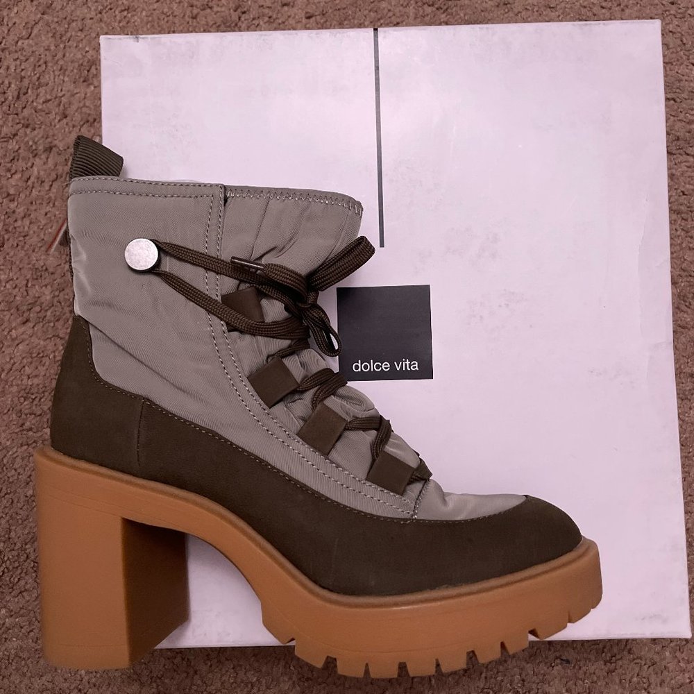 Dolce Vita Booties Multi-color (Olive Green) Brand New in Box